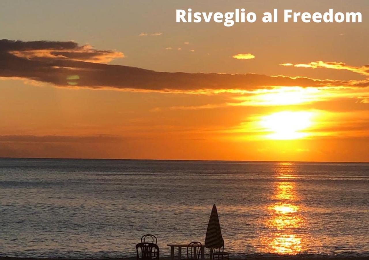 Freedom Village Soverato Marina Eksteriør bilde